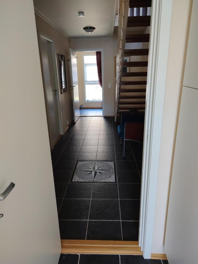 Tjeldsundbrua Overnatting - Sjohus1 Evenskjer Exterior photo