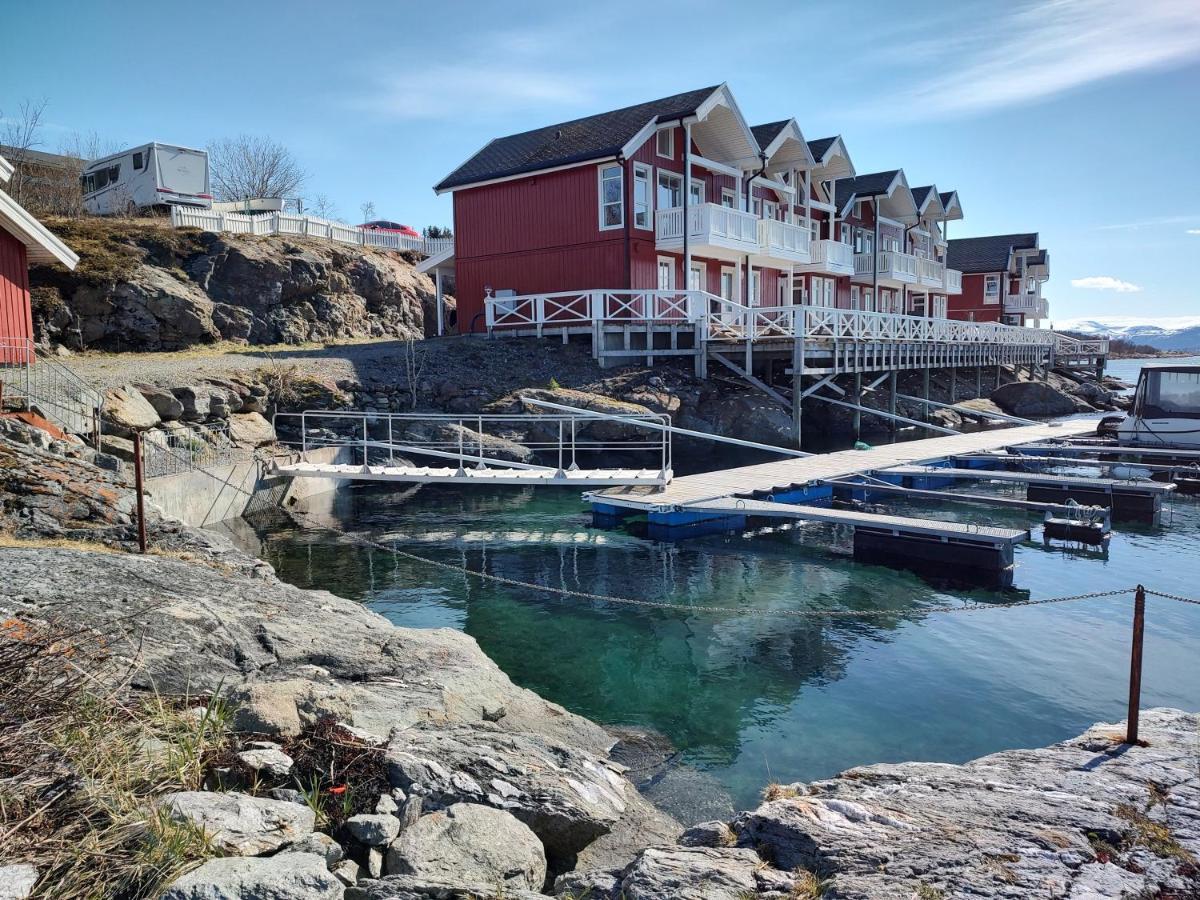 Tjeldsundbrua Overnatting - Sjohus1 Evenskjer Exterior photo