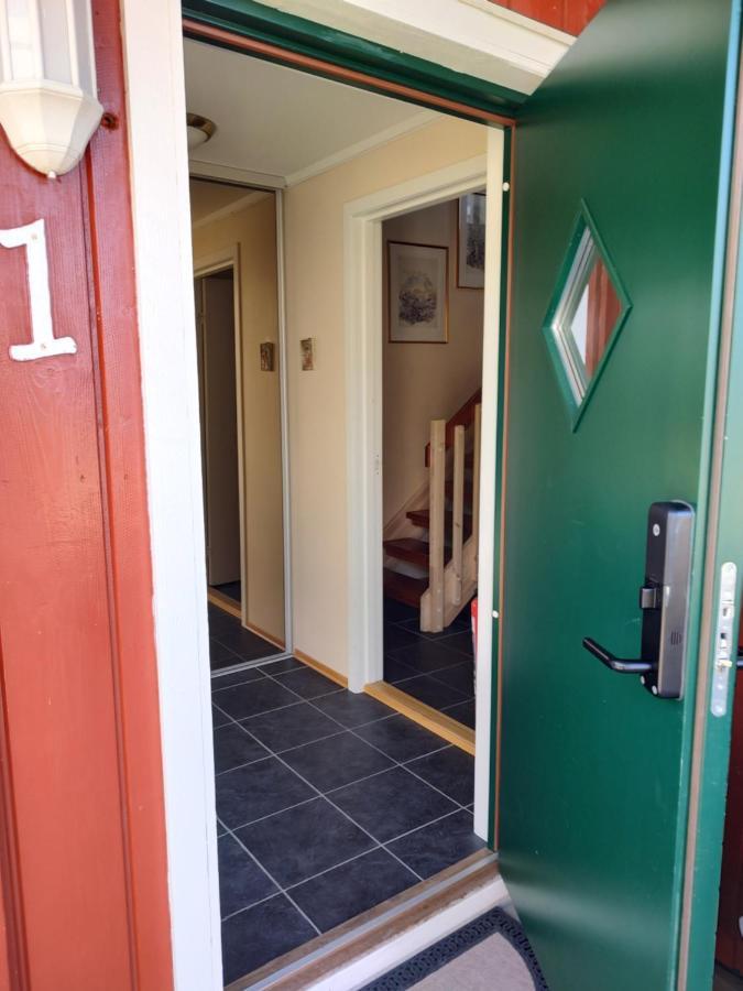 Tjeldsundbrua Overnatting - Sjohus1 Evenskjer Exterior photo